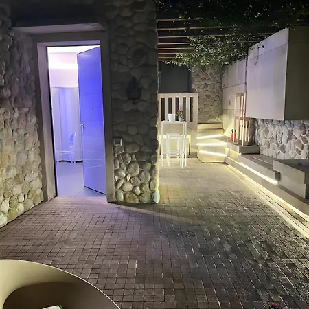 Garden Castle Desenzano