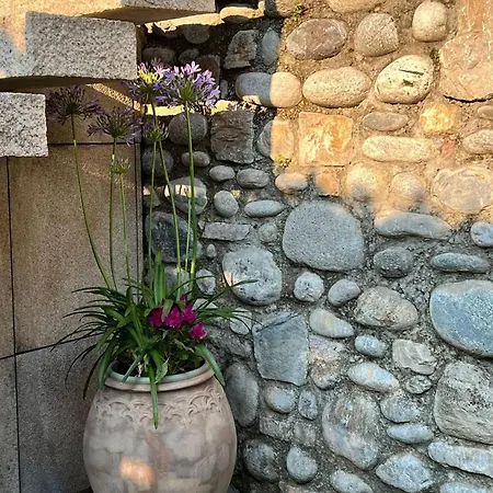 Garden Castle Desenzano *
